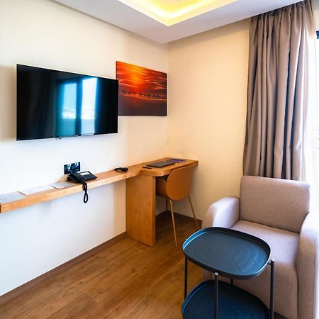 Unico Hotel Maarif Casablanca Exterior foto
